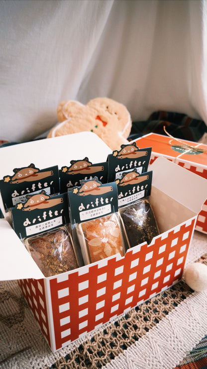 ［EARLY BIRD] 聖誕盲盒giftbox / 經典金磚費南雪 premium financiers set (1組6入♡)  ｜含1款未販售新口味