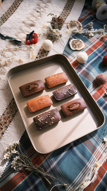 \ 不扣成本義賣捐至仁濟緊急援助基金支援大埔宏福苑受影響人士 / 經典小金磚費南雪組合 premium mini financiers set (1組6入♡) | 每筆訂單購買數量上限為2組。